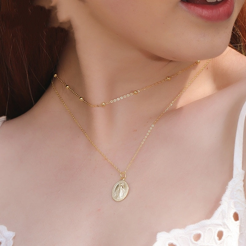 VINTAGE OV Necklace